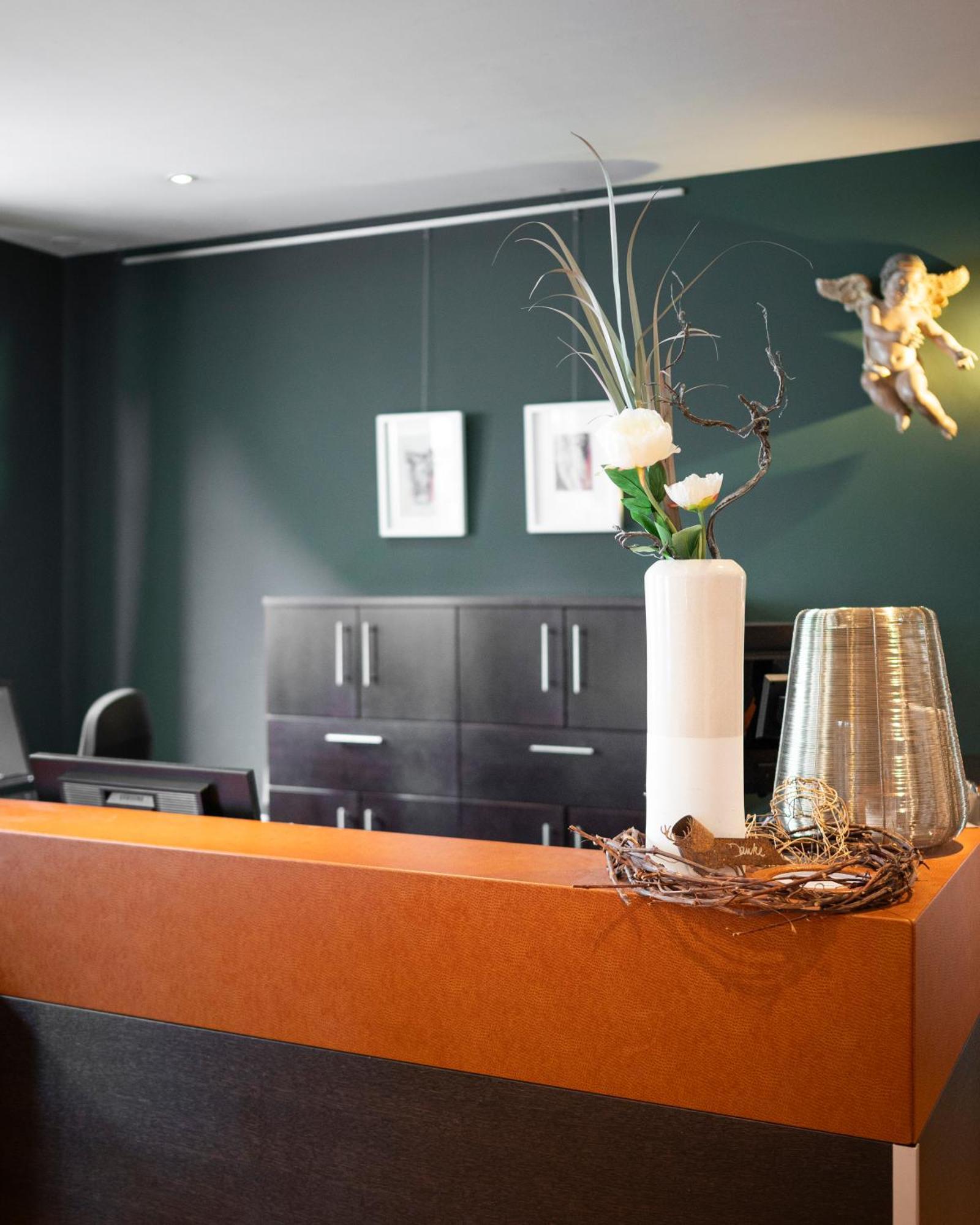Adler Landhotel Buergstadt Exteriör bild